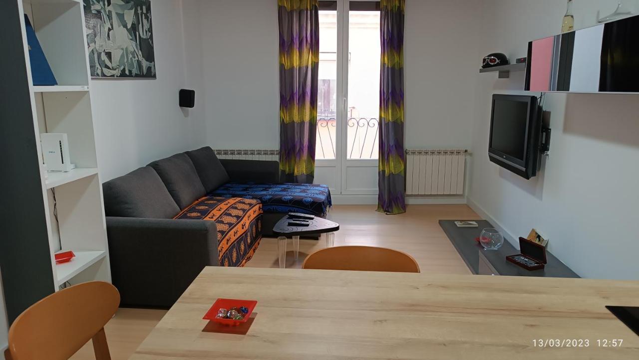 Breton Magico Apartment Logrono